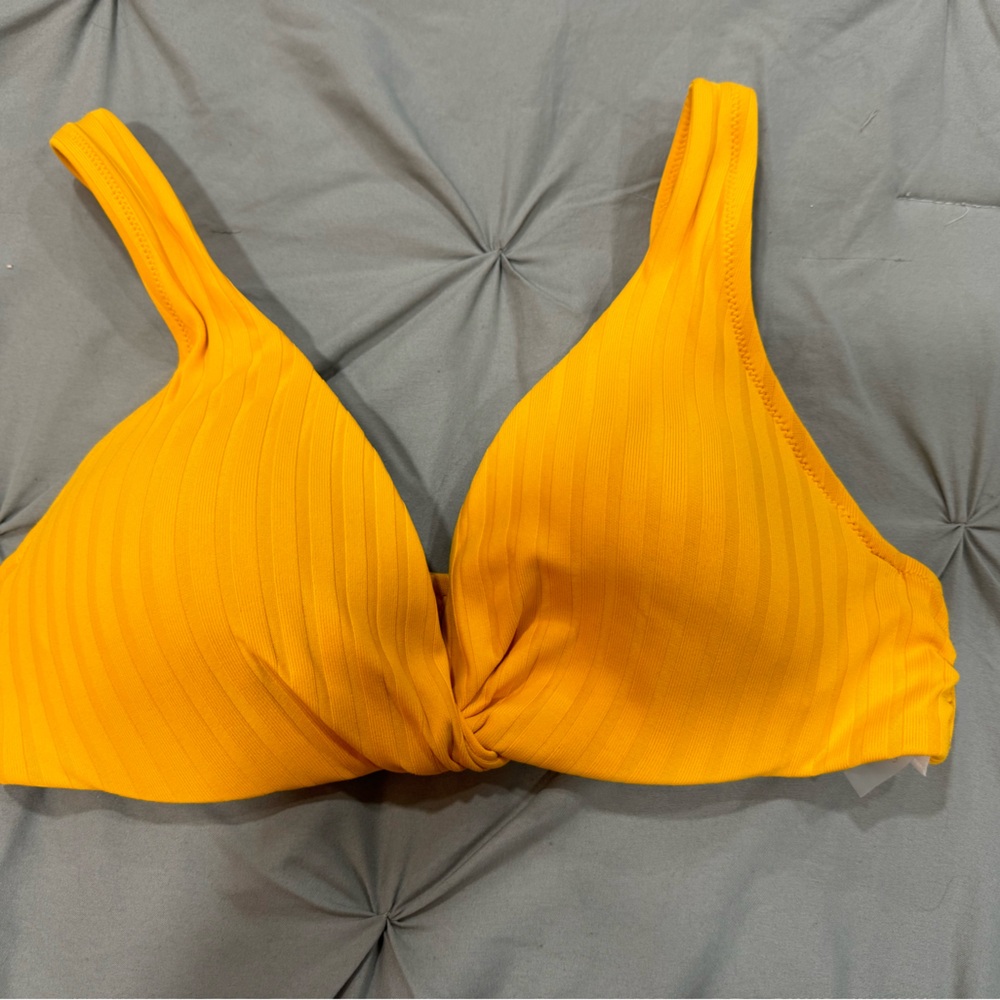 Bikini top